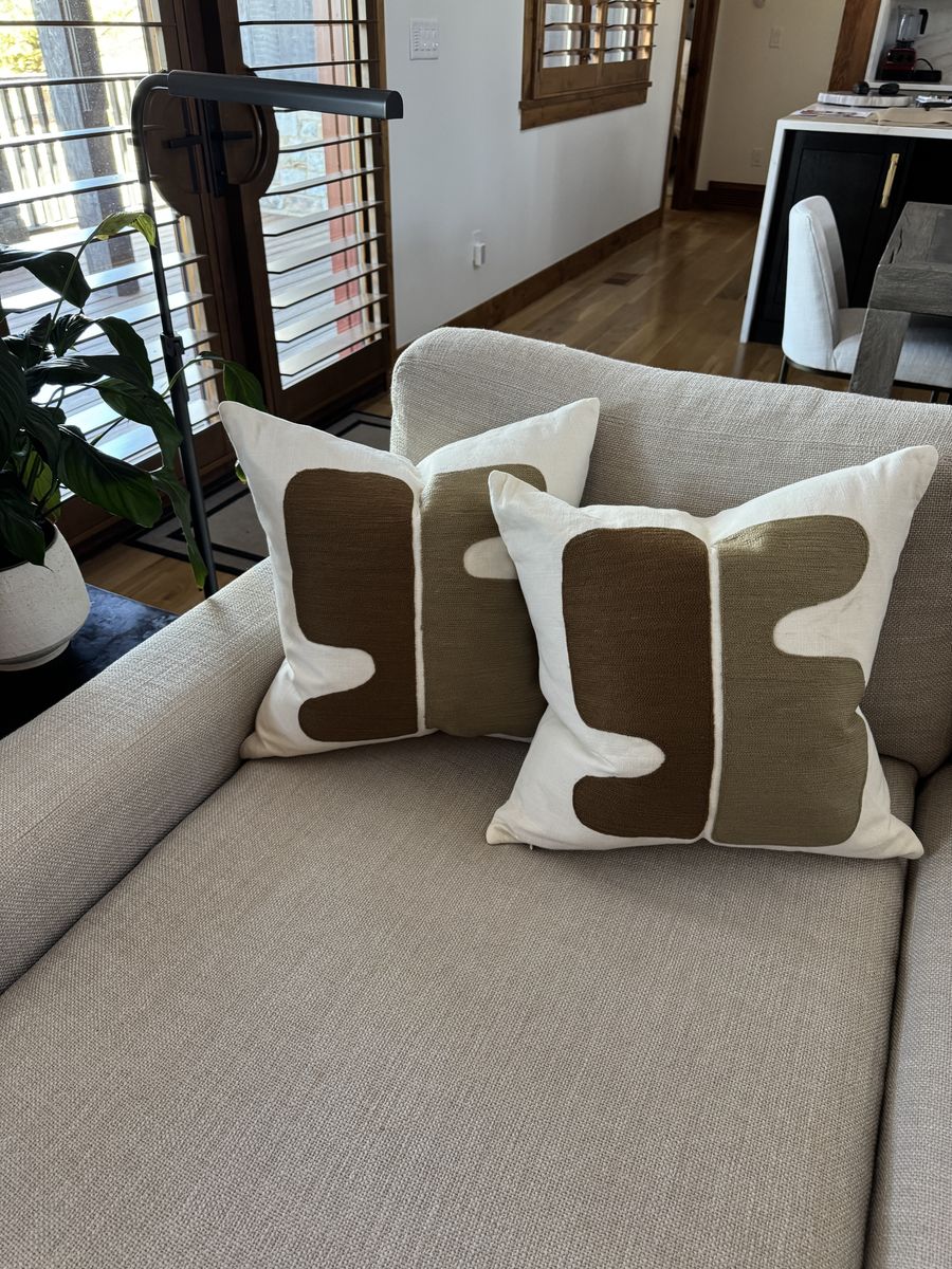 Designer Throw Pillows (Set of 2) – Surya x Jason Wu | Modern Organic Style