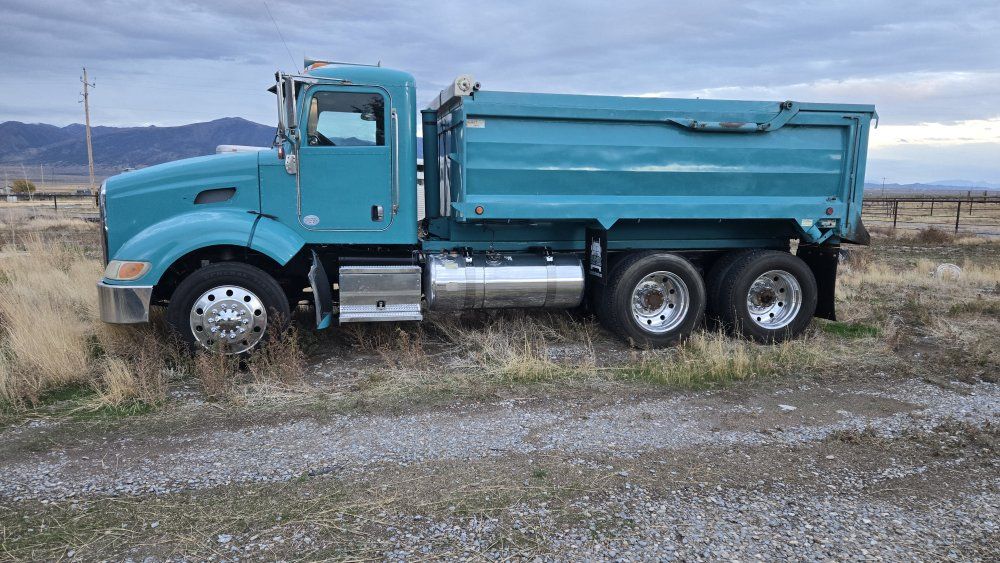 2013 Peterbuilt  384