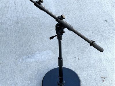 TAMA Iron Works telescoping bass drum mic stand
