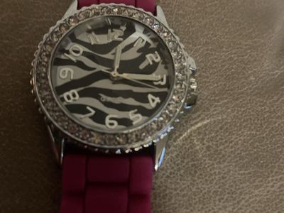 Vivani Womans Wristwatch