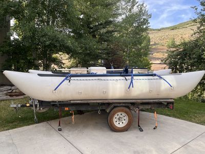 Cataraft w/ Recretec frame and 9’ trailer
