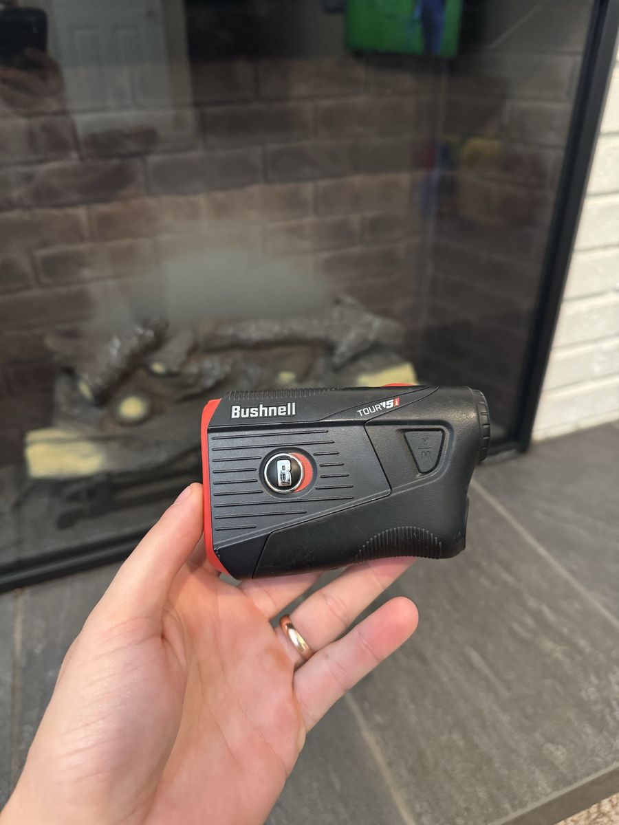 Bushnell Tour V5 shift