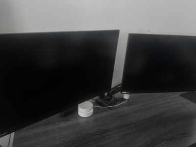 Nvidia G-Sync Dual 32 Gaming Monitors W/ Mount