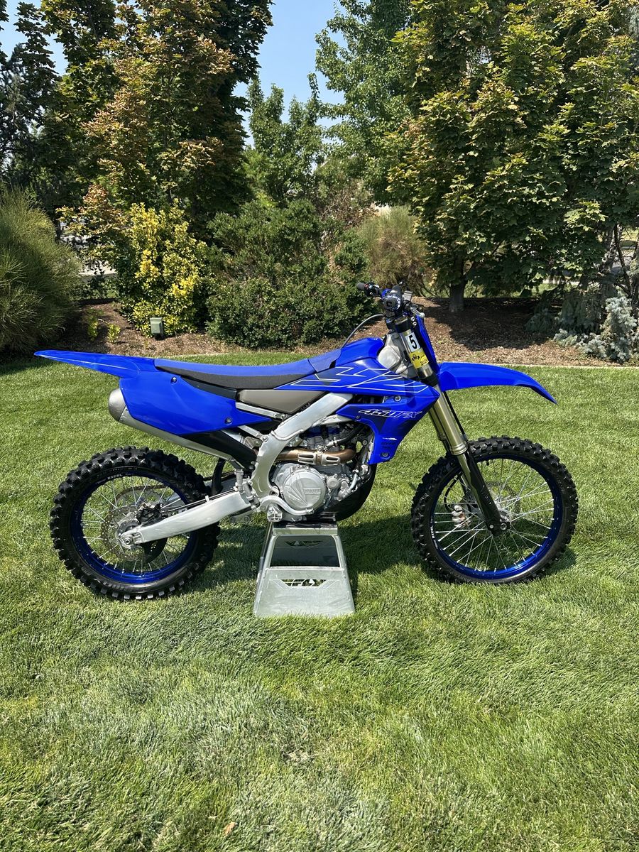 Yamaha 2022 YZ450FX Dirt Bike 