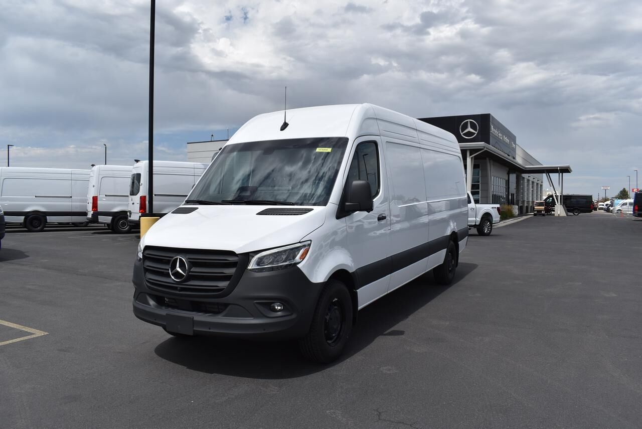 2025 Mercedes-Benz Sprinter 2500