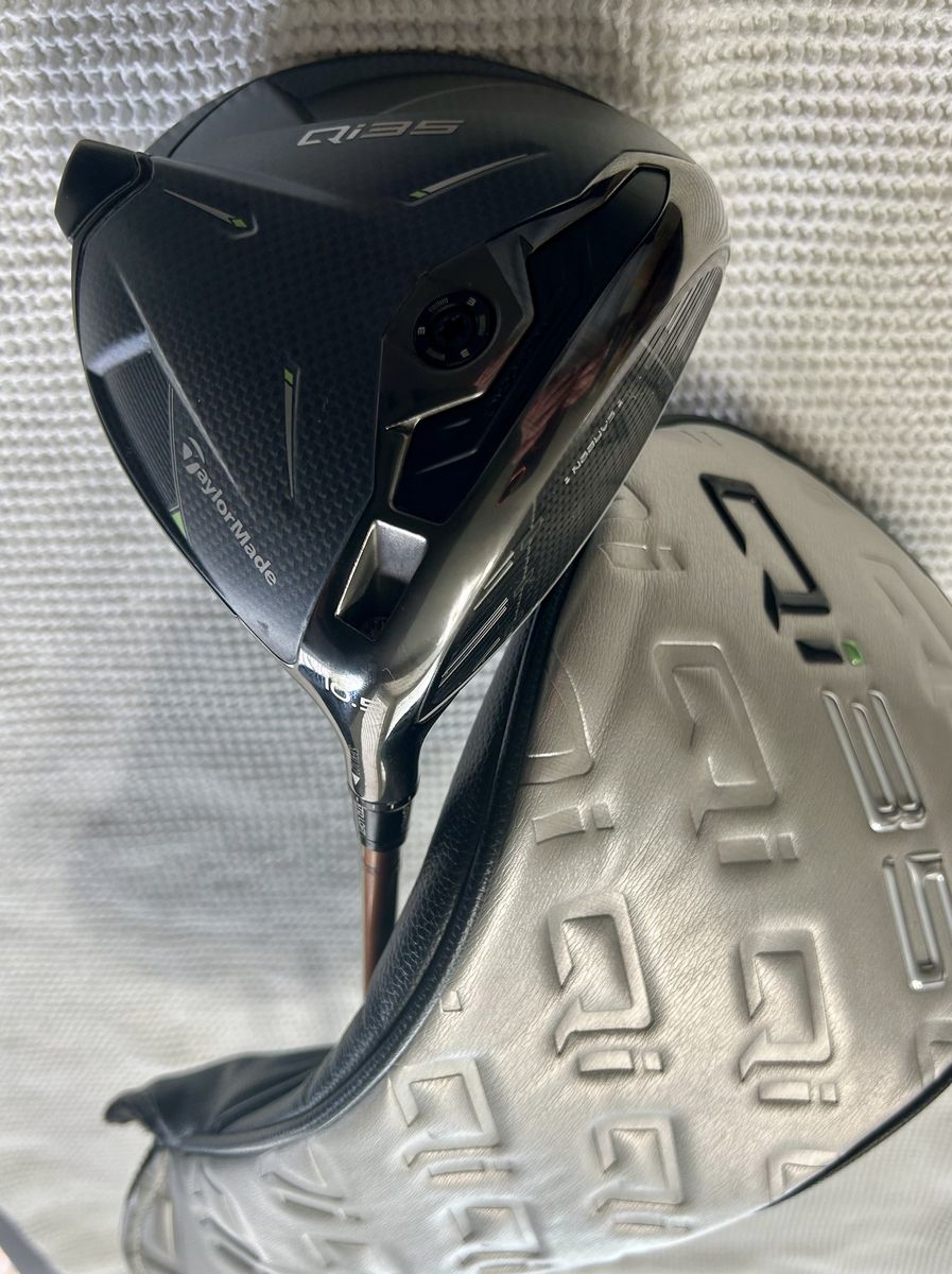 Taylormade Qi35 RH 10.5* Driver w/ Newton Motion **** X-Stiff ($300 retail), head is just out of wrapper.