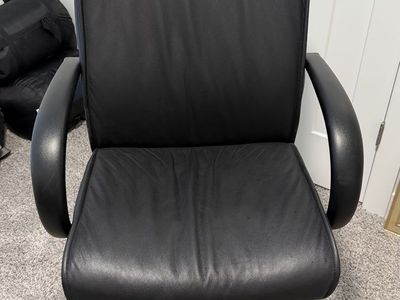 Black Leather Office Chair