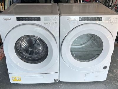 Whirlpool Front-Load Washer & Ventless Heat-Pump Dryer Set