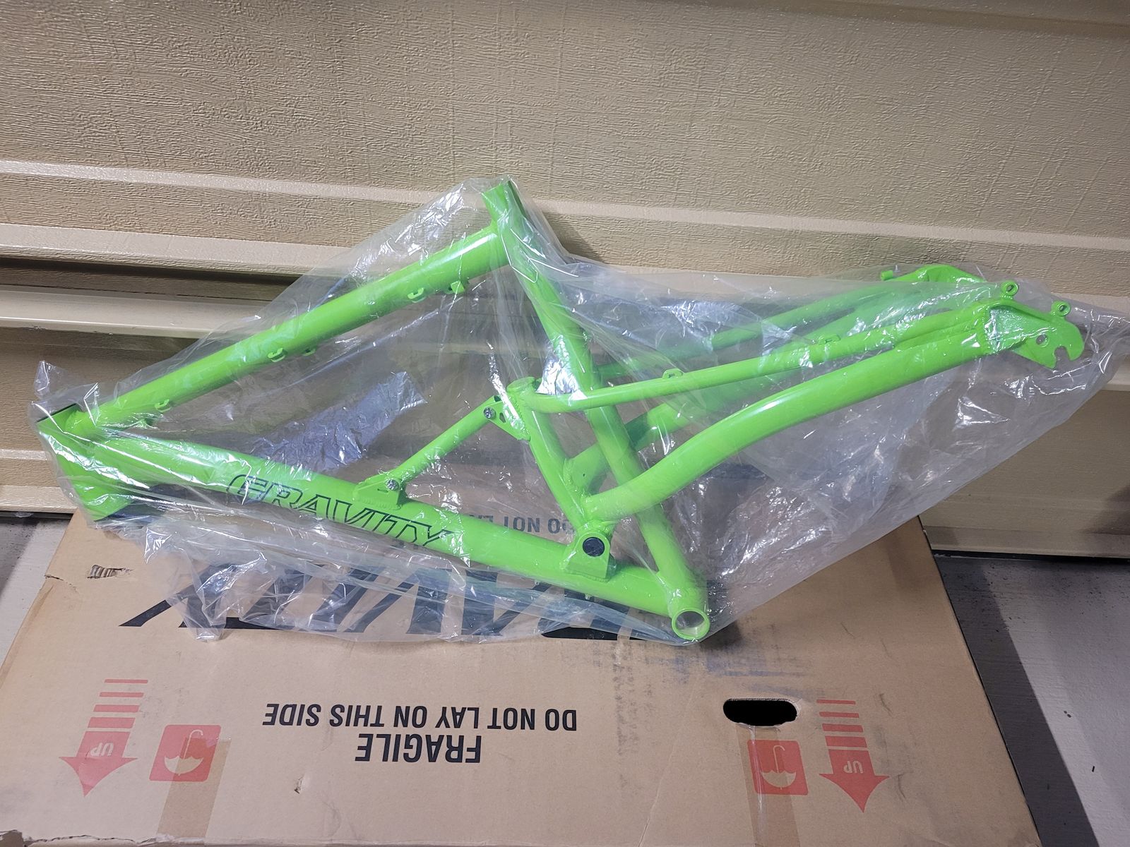 Gravity 26-inch Fat Tire Downhill Mountain Bike Frame