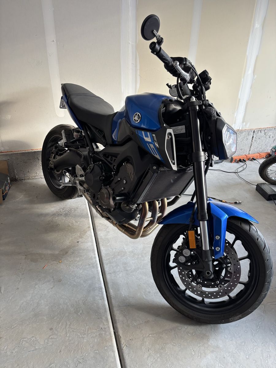2016 Yamaha FZ09