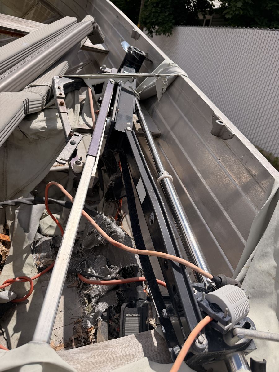 Main image 6