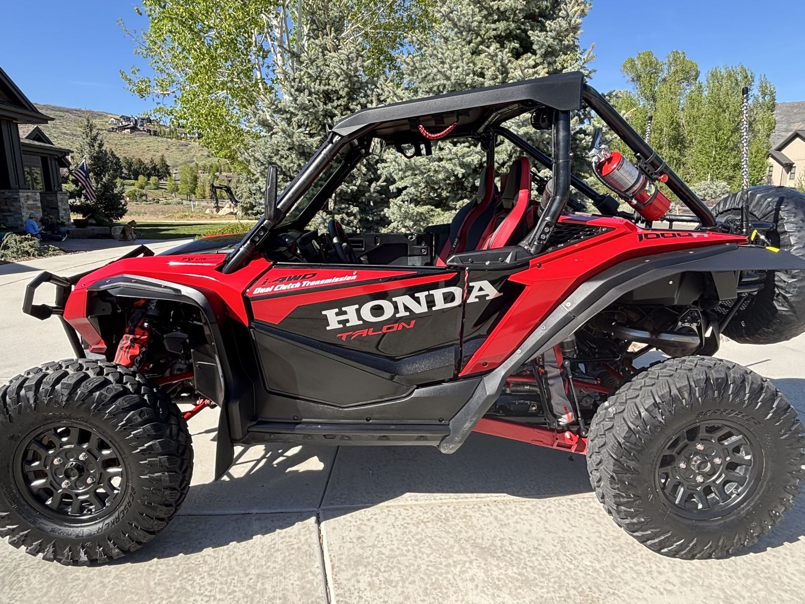 Ultimate 2022 Honda Talon R Live Valve and Alcom 7.5 x 16 Aluminum Frame Dual Axle Enclosed Trailer