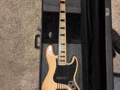 SX 6-String Natural Finish Jazz Bass with Block Inlays and Hardshell Case