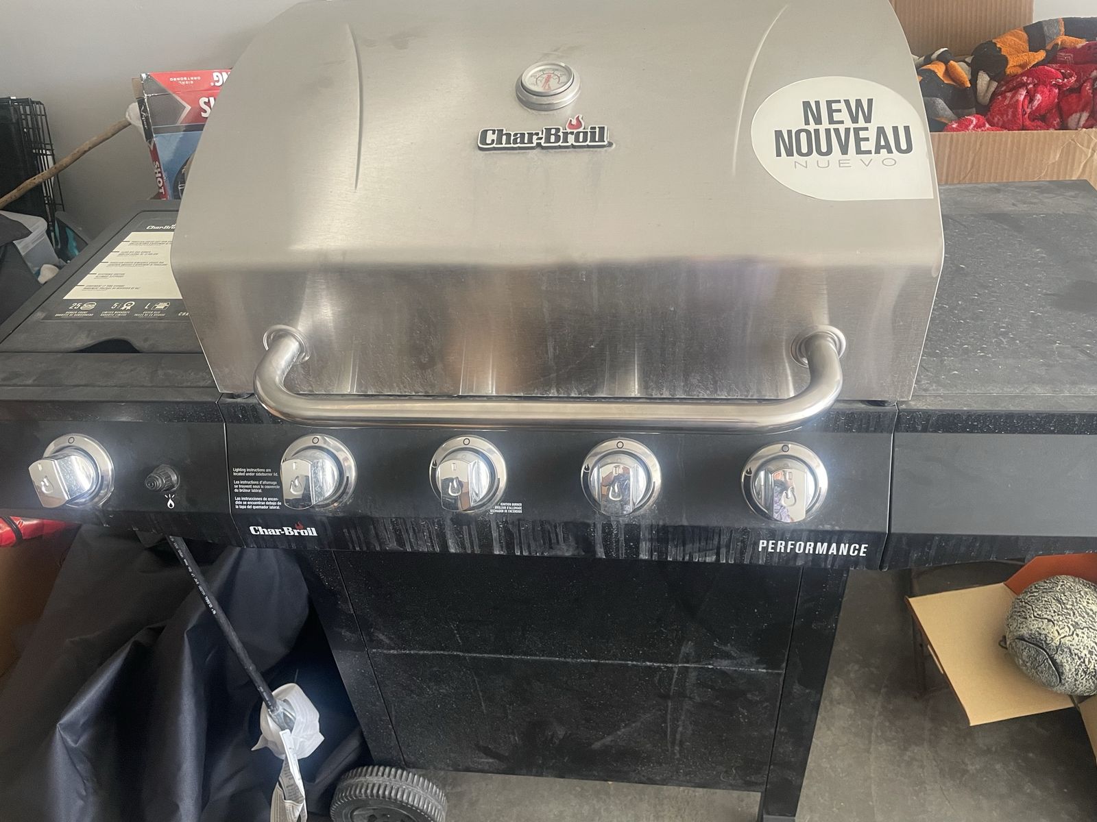 Char-broil performance gas grill