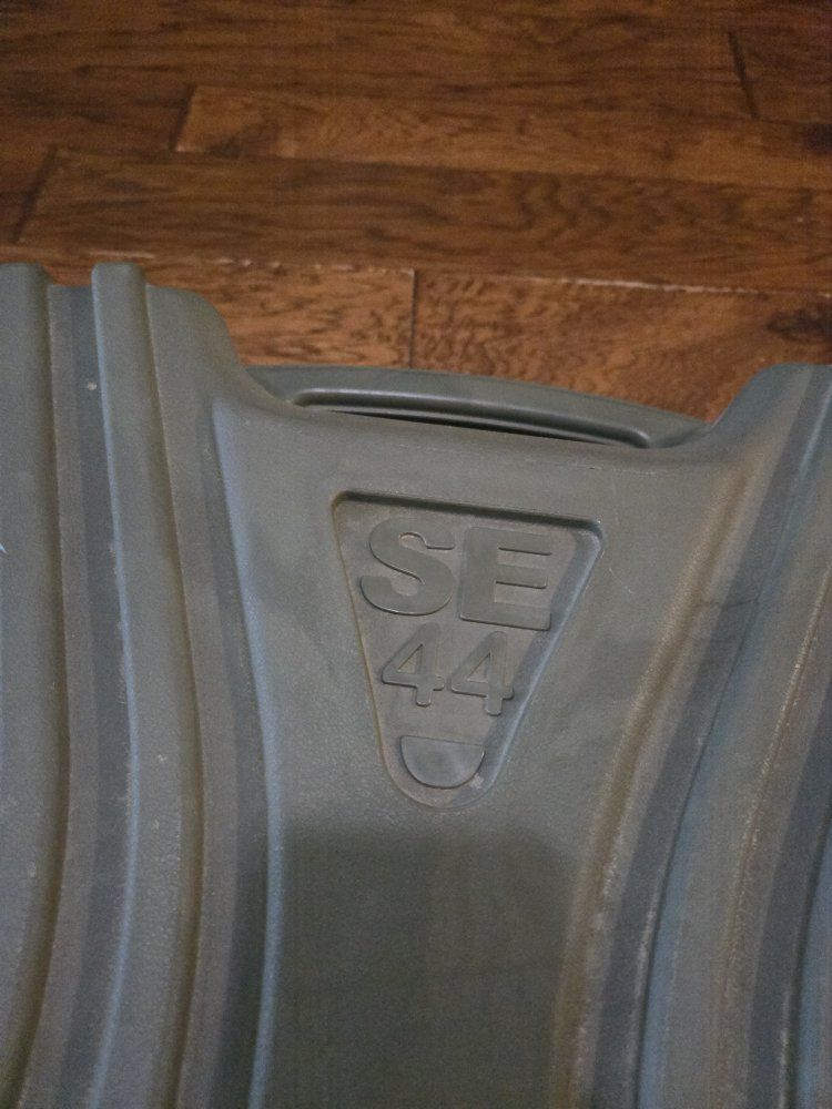 Main image 4