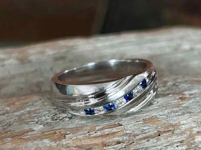 Men's Wedding Band