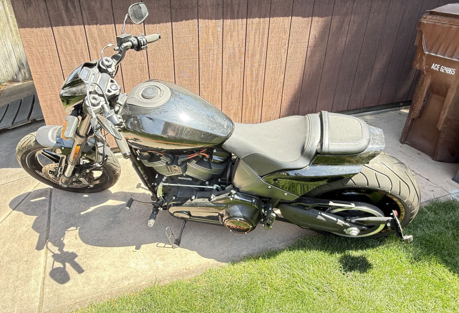 Harley Davidson FXDRS 114