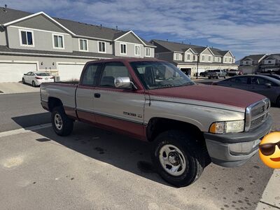 1996 DODGE RAM 1500 SLT