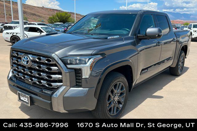 2023 Toyota Tundra Platinum HV
