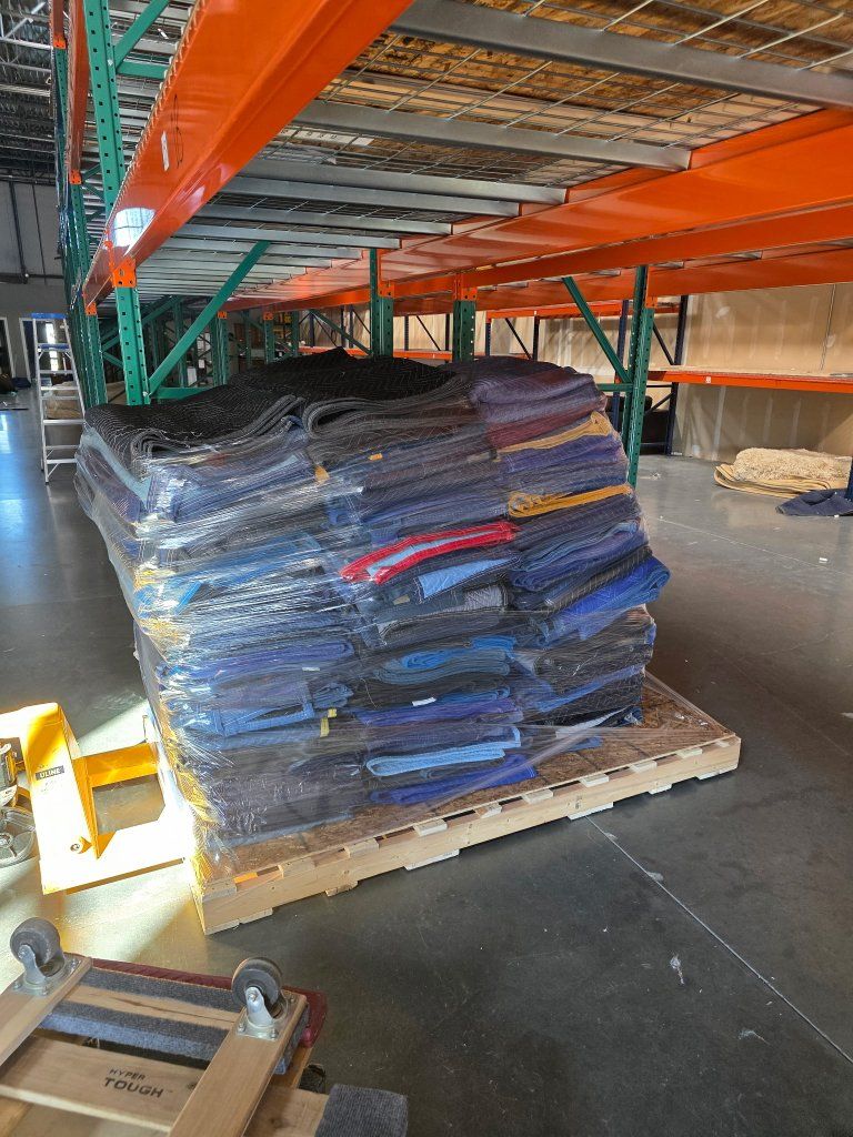 Moving Blankets Pallet Bulk Lot Furniture Pads