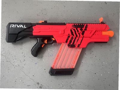 Nerf Rival MXV-Luedd Blaster with Magazine - Red/Black, Excellent Condition, Ready for Action