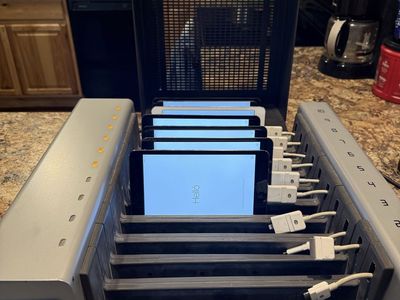 Bretford iPad Charger And iPad Minis