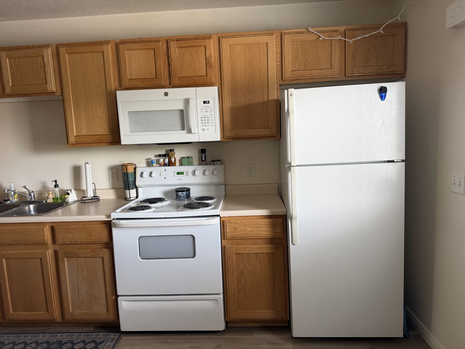 Main image 7