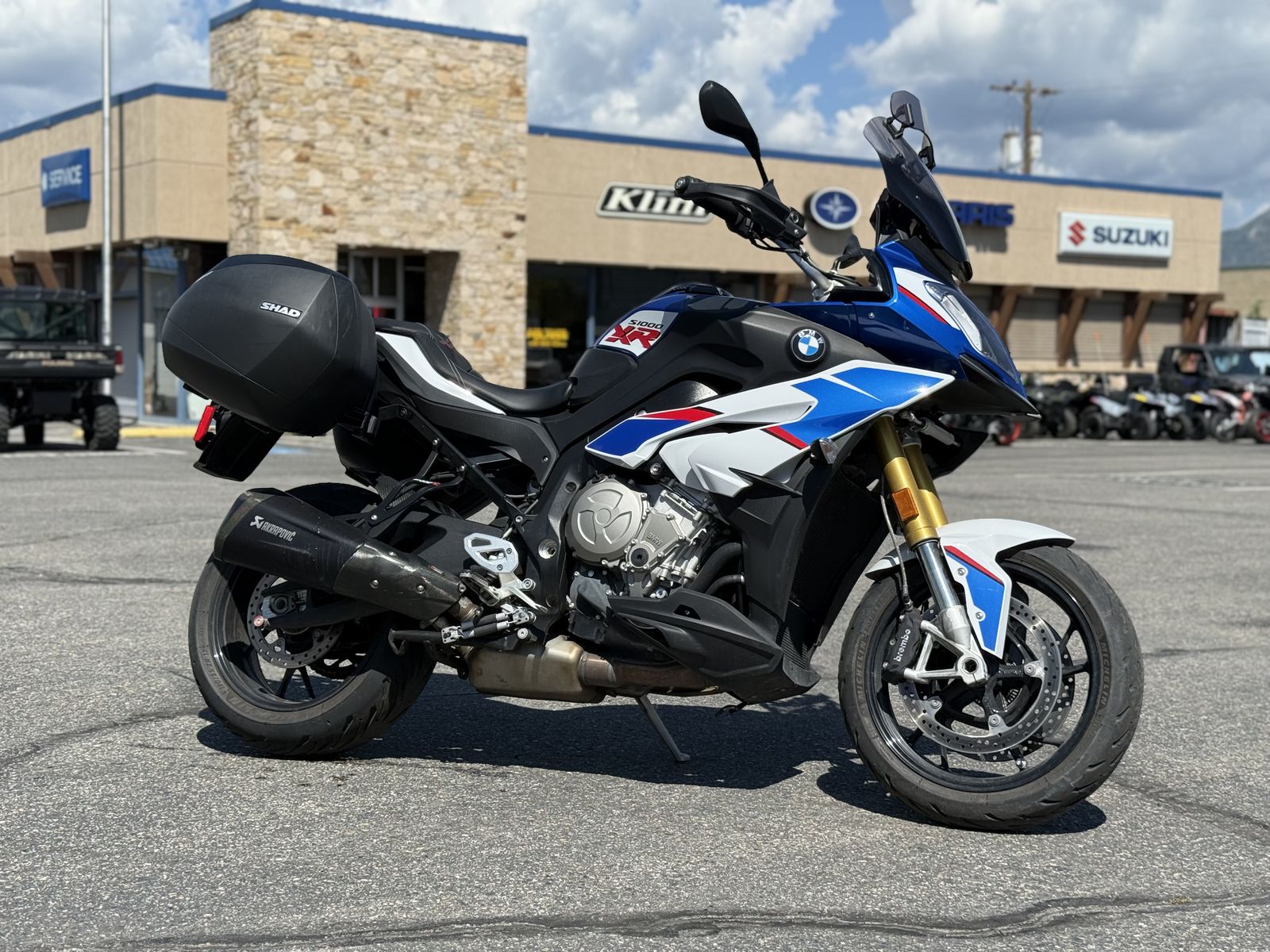 2018 BMW S 1000 XR White/Racing Blue/Red - UM63686
