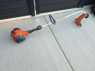Husqvarna Gas Powered Curved Shaft String Trimmer Weed Eater