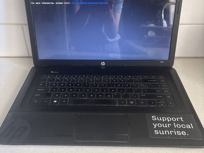 HP 2000 Laptop – Parts/Repair – $30
