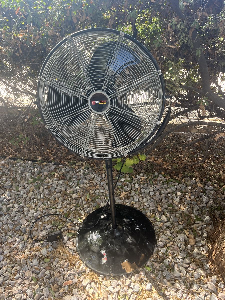 Utilitech 20-in High Velocity Indoor/Outdoor Pedestal Fan, in Black well used but still works, $29 located in HOLLADAY