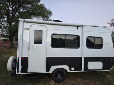 2018 Travel Lite 15' Camper – Excellent Condition!