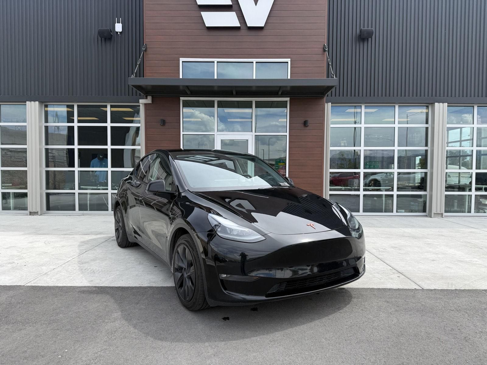 Main image 2