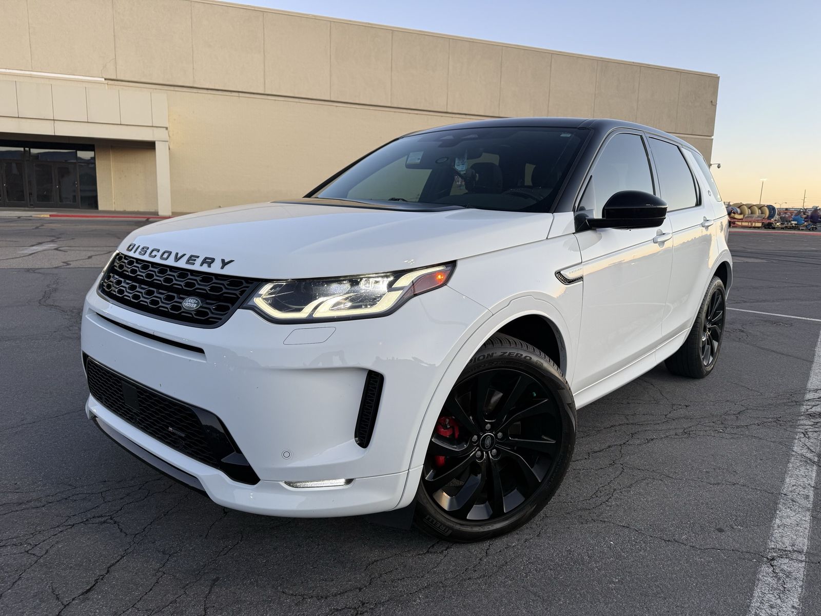 2023 Land Rover Discovery Sport P250 SE R-Dynamic