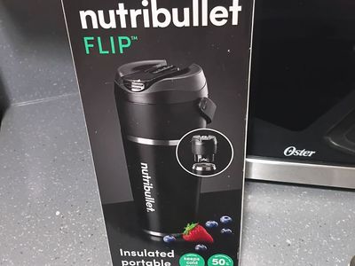 Nutribullet Flip Insulated Portable Blender - Black