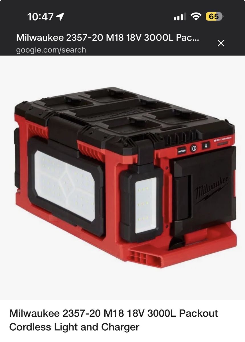 Milwaukee Packout Gear  Light/charger New In Box