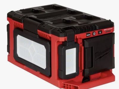 Milwaukee Packout Gear Light/charger New In Box