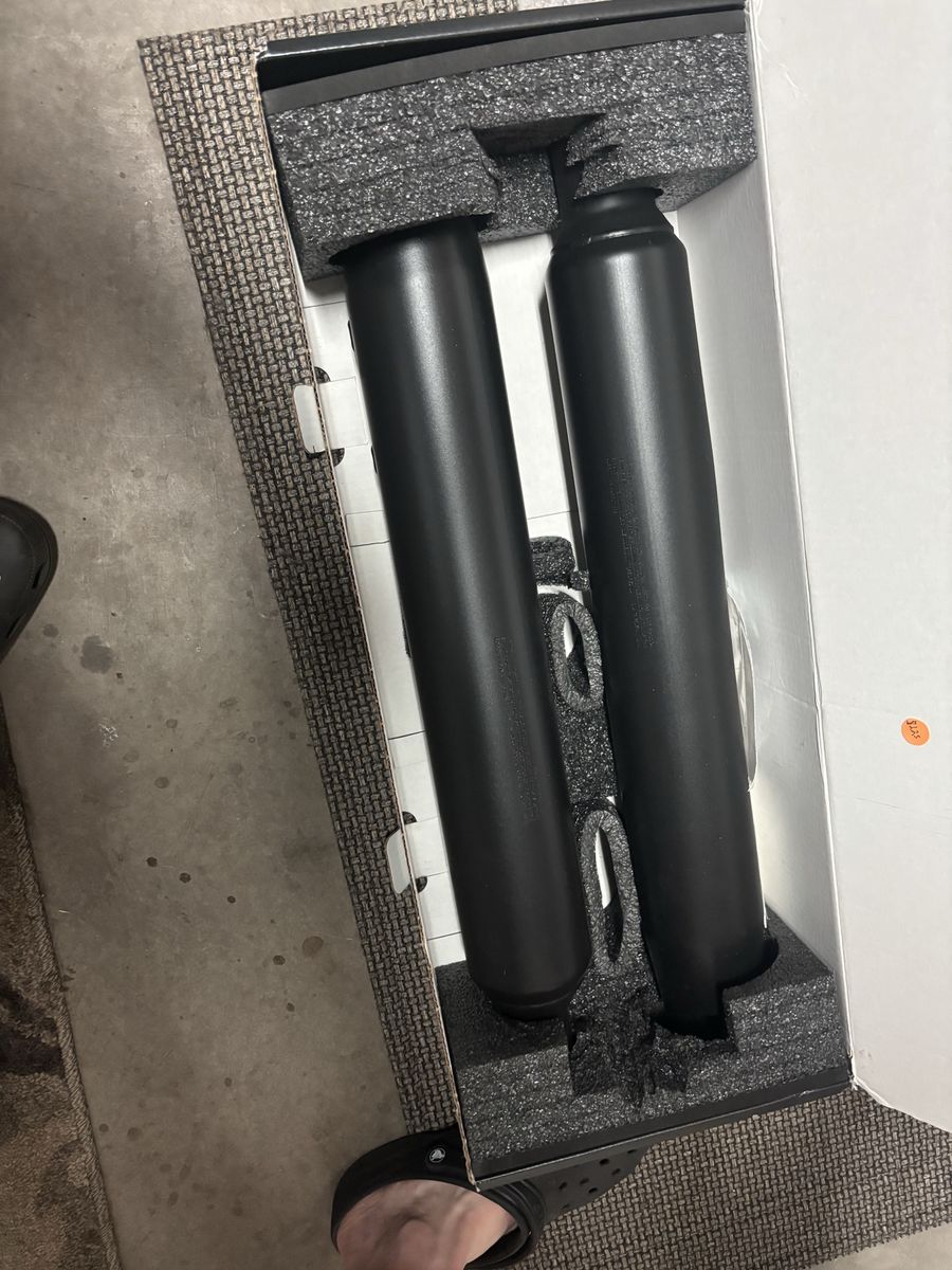 Harley Davidson Black exhaust tips