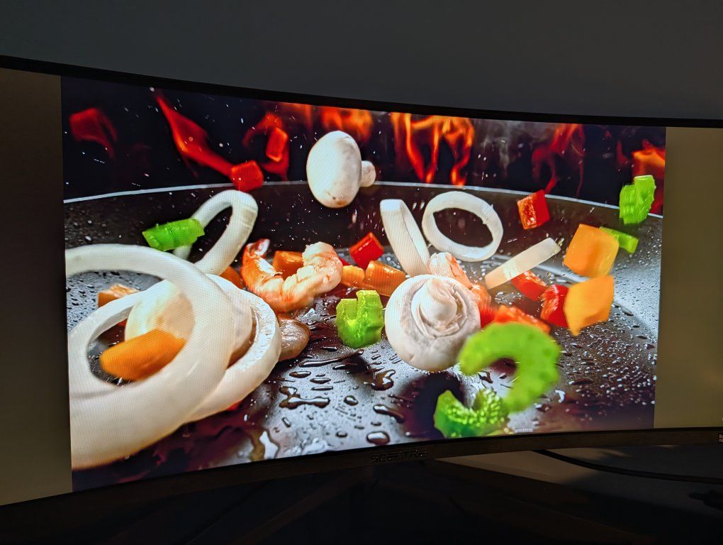 Main image 3