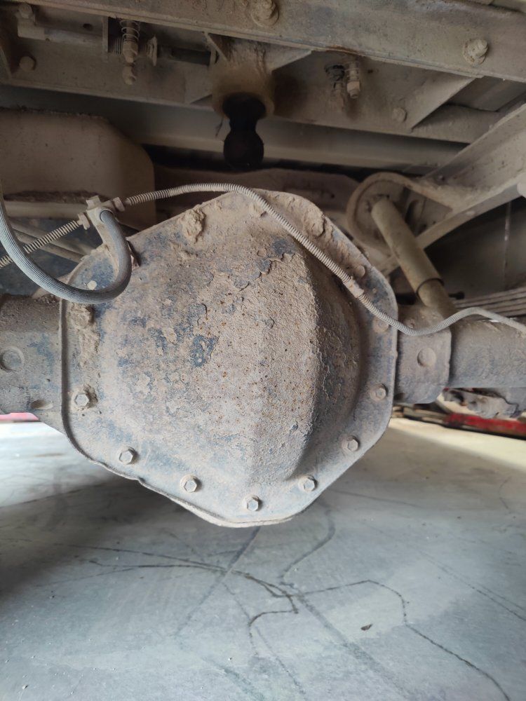 GM 14 Bolt Full Float Rear Axle – 8 Lug – K2500