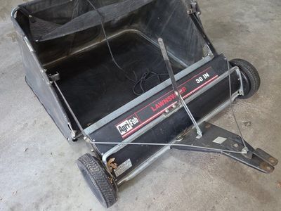 Agri-Fab 38-inch Lawn Sweeper