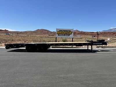 2027 PJ Trailers 8.5 x 28 Low Pro Pintle Flatbed E