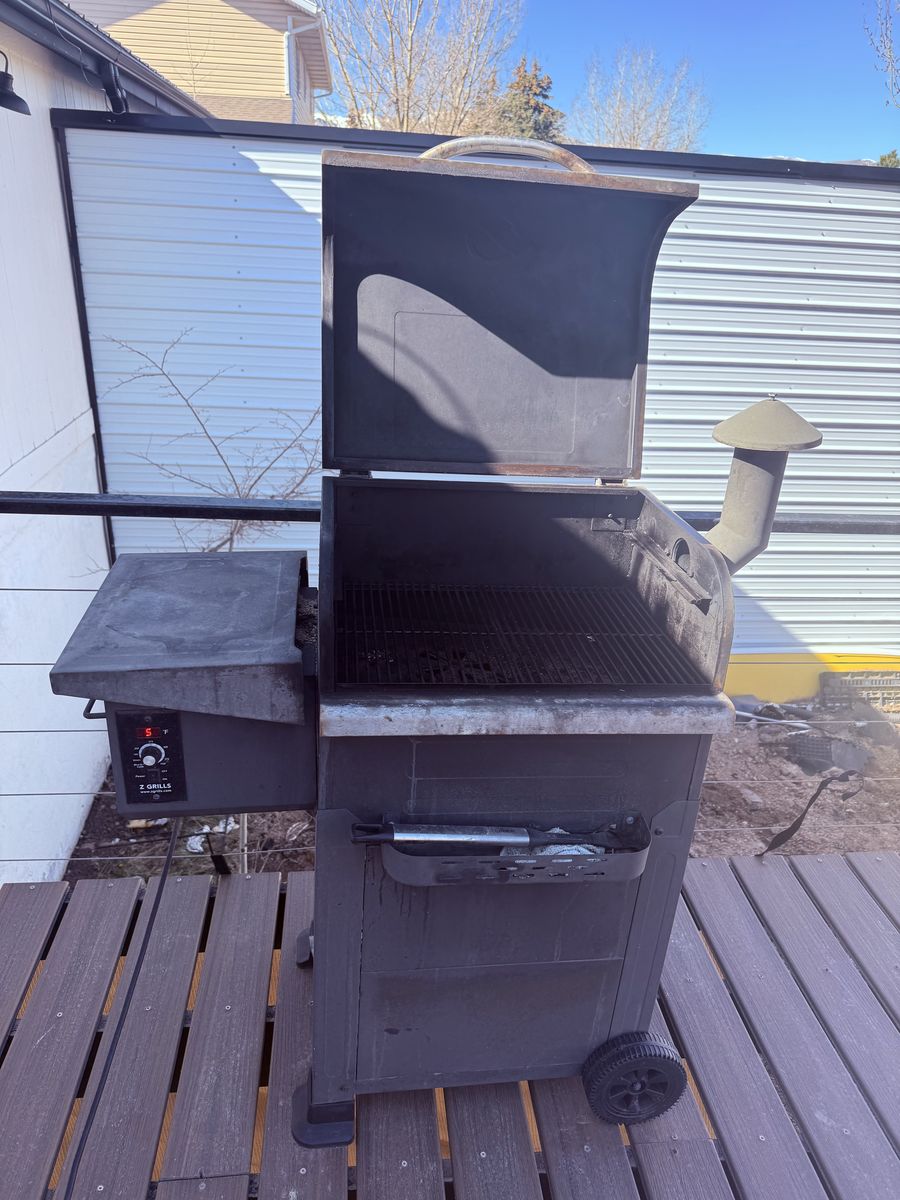 Z Grill Wood Pellet Grill And Smoker Auto temp