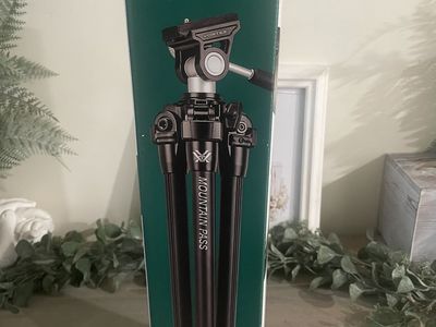 Vortex mountain pass tripod