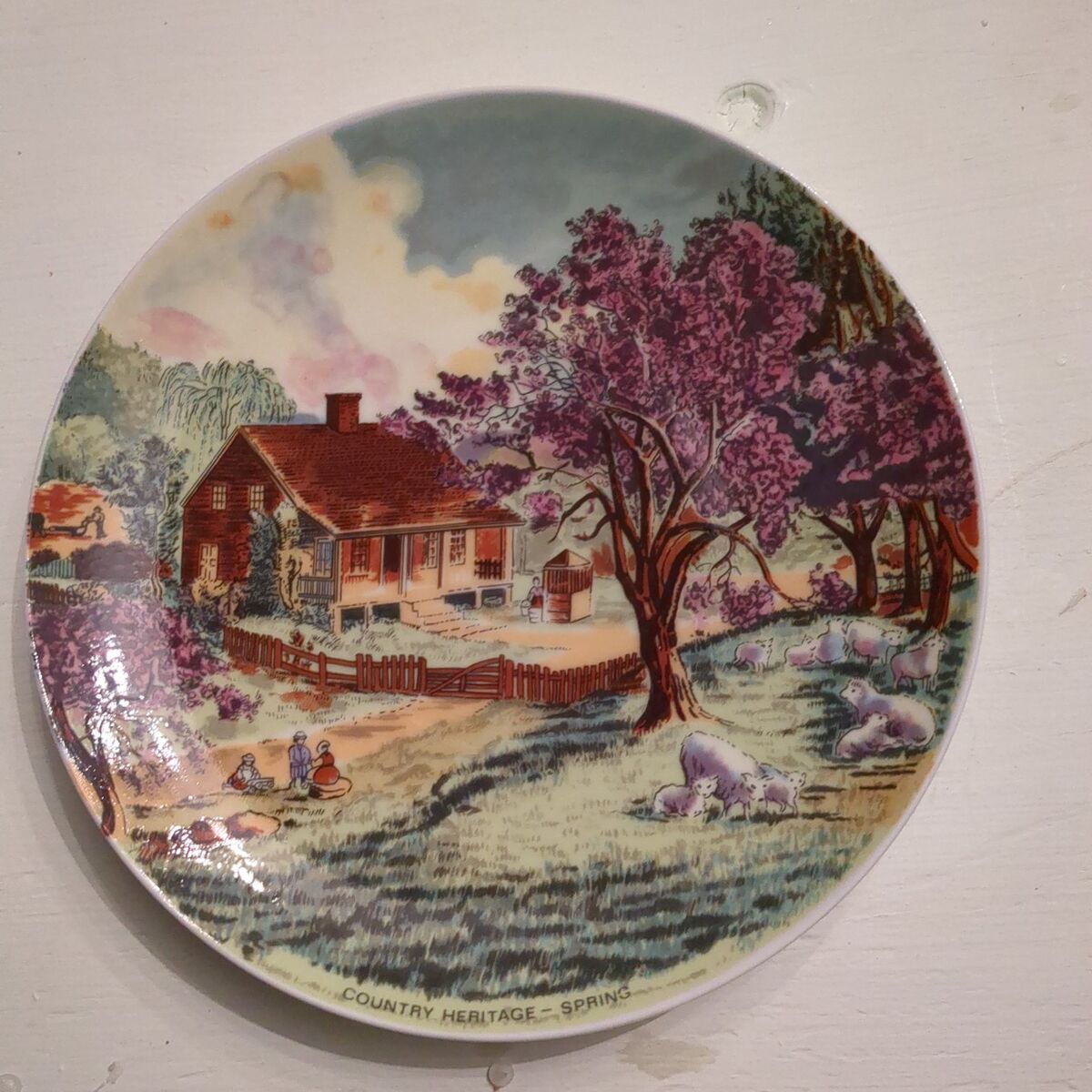 Country Heritage 1982 spring plate