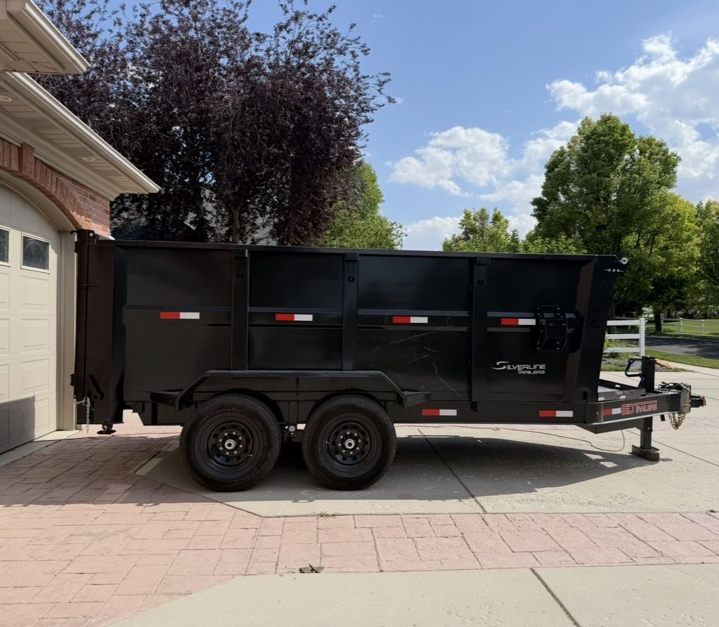 Dump trailer for rent