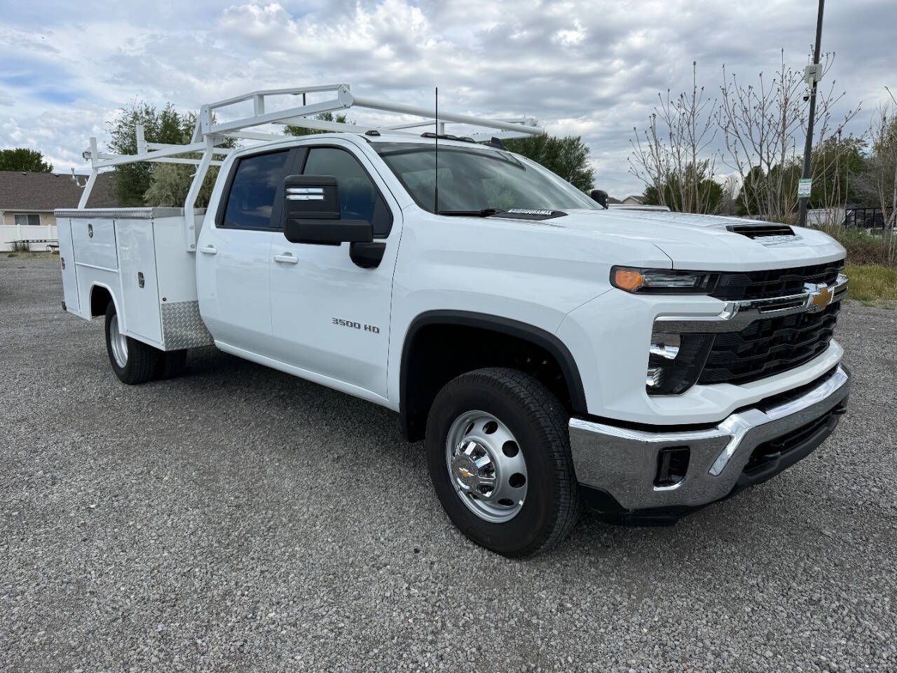 2025 Chevrolet Silverado 3500HD CC LT