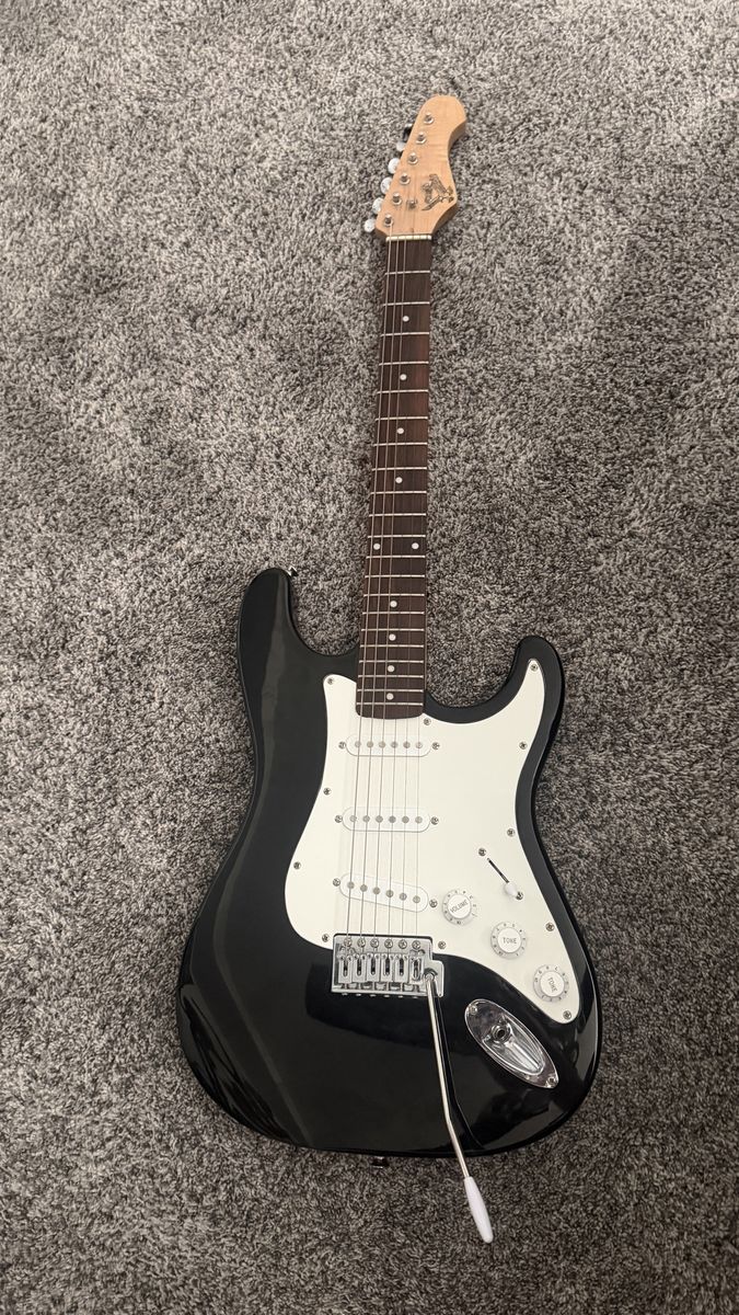 Electric guitar Squier Bullet Stratocaster