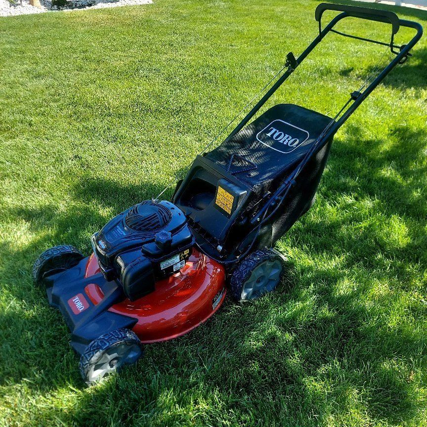 2025 Toro Briggs & Stratton GTS 140CC Walk-Behind Gas Lawn Mower - Guaranteed to Start