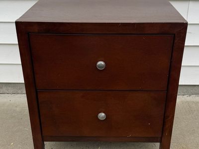 Great nightstand
